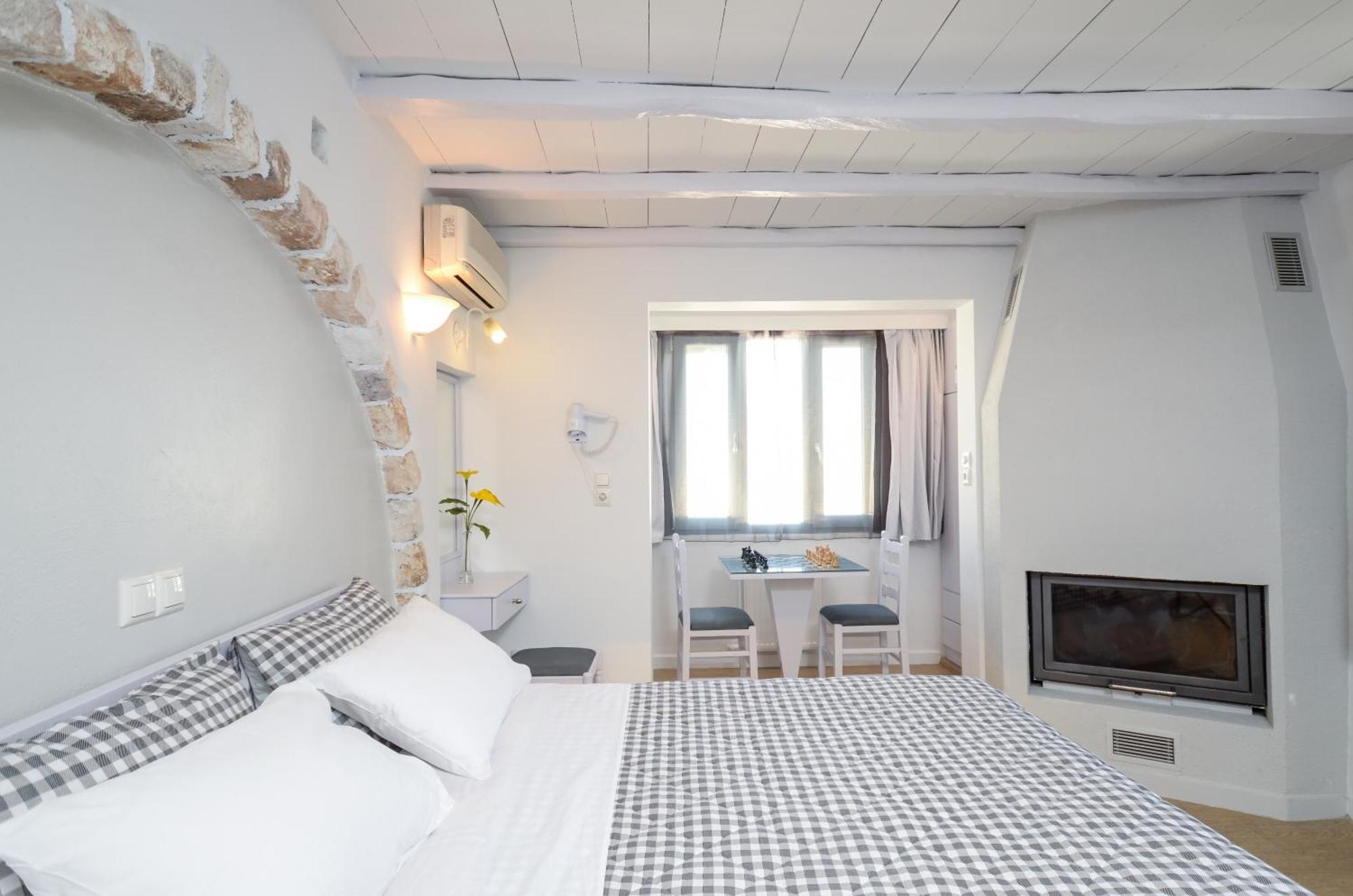 Santa Katerina Apartments & Studios Naxos City Ngoại thất bức ảnh