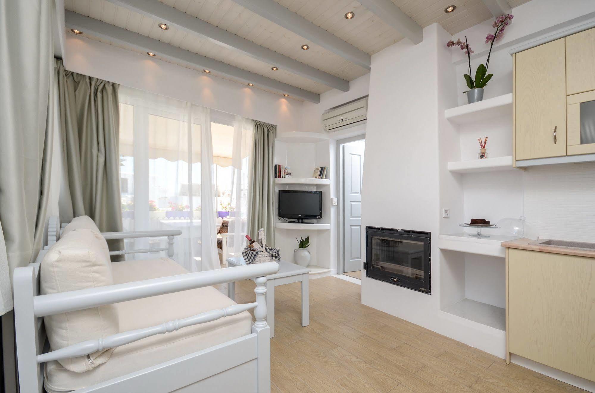 Santa Katerina Apartments & Studios Naxos City Ngoại thất bức ảnh