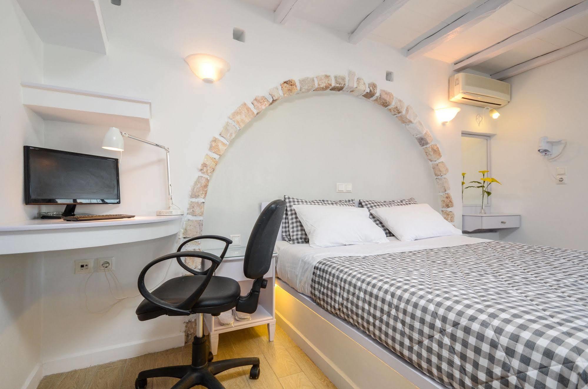 Santa Katerina Apartments & Studios Naxos City Ngoại thất bức ảnh